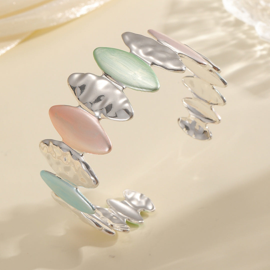 Women Open Bangle with Unique Textured Design Style and Serve