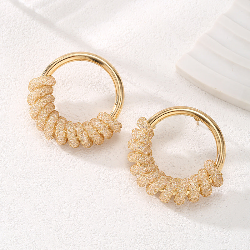 Women's Hanging Earrings with Artistic Spiral Structure Style and Serve