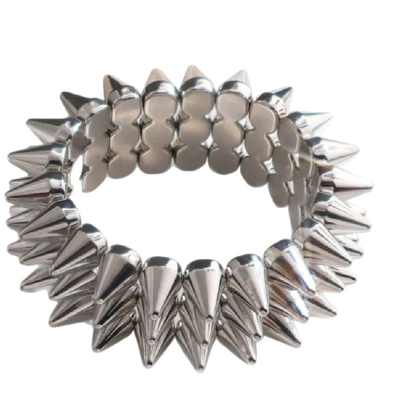 Women's bracelet with spikes Style and Serve