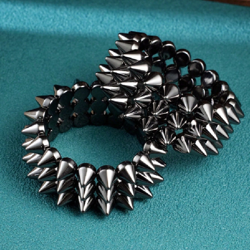 Women's bracelet with spikes Style and Serve