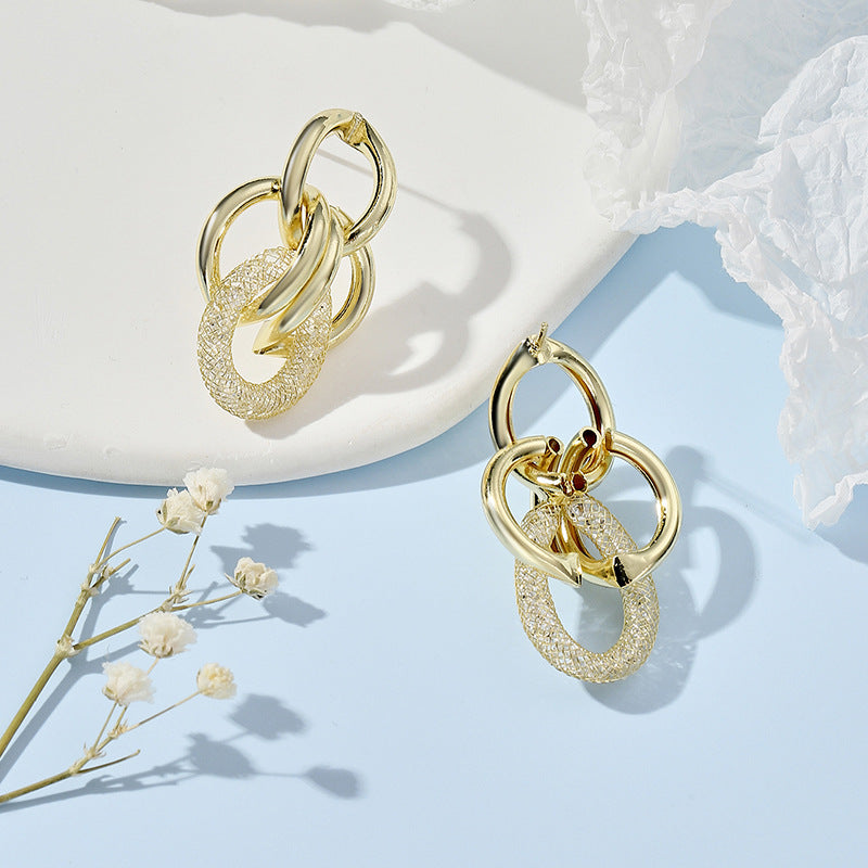 Women's Hanging Earrings with Luxurious, Sculptural Design Style and Serve