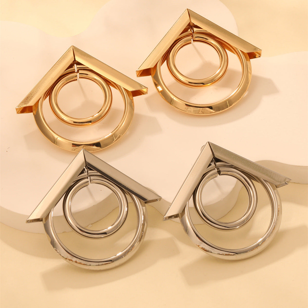 Women's Hanging Earrings with Elegant, Curved Ring Design Style and Serve