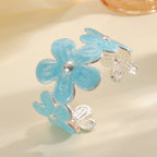 Women's bracelet made of high-quality metal with floral design Style and Serve