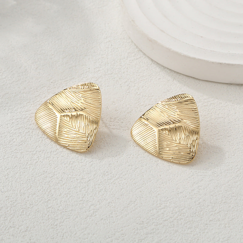 Women's Hanging Earrings with Floral Elements and Elegant Design Style and Serve