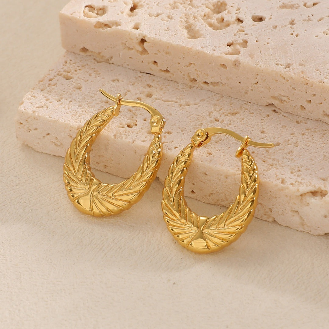 Women's Hanging Earrings with Integrated, Textured Design Style and Serve