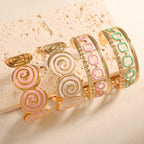 Women's cuff with elegant spiral design Style and Serve