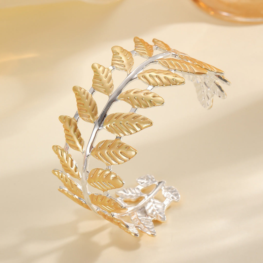 Ladies bracelet in elegant leaf design Style and Serve