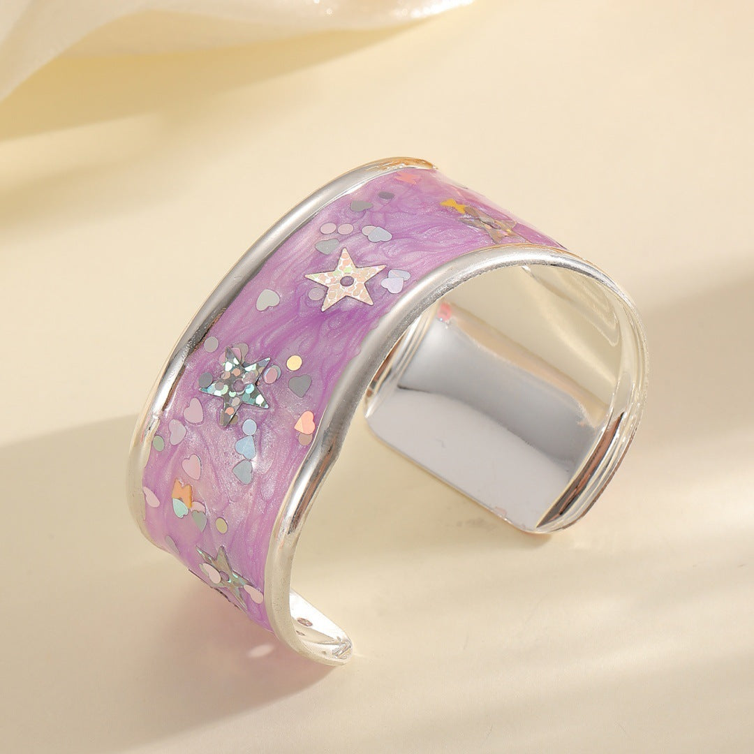Women's bangle with sparkling star motif Style and Serve