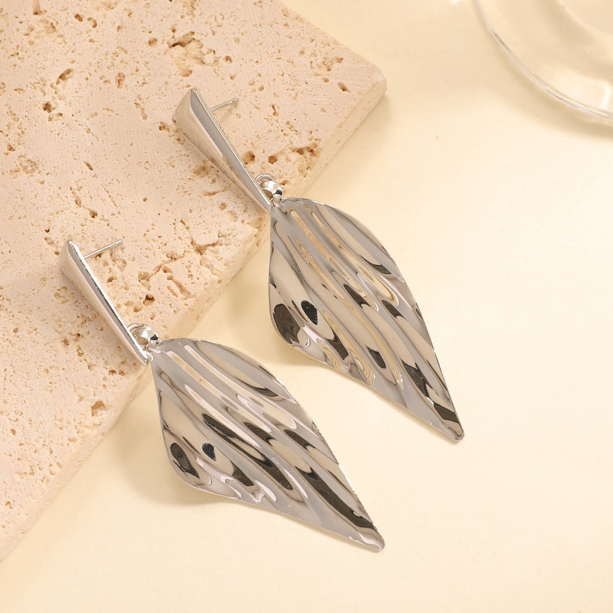 Women's Hanging Earrings in Stylish Leaf Design Style and Serve