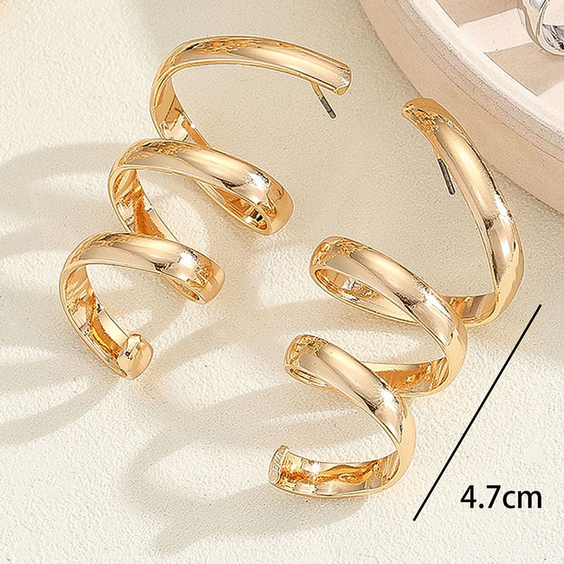 Women's Hanging Earrings with Elegant, Curved Design Style and Serve