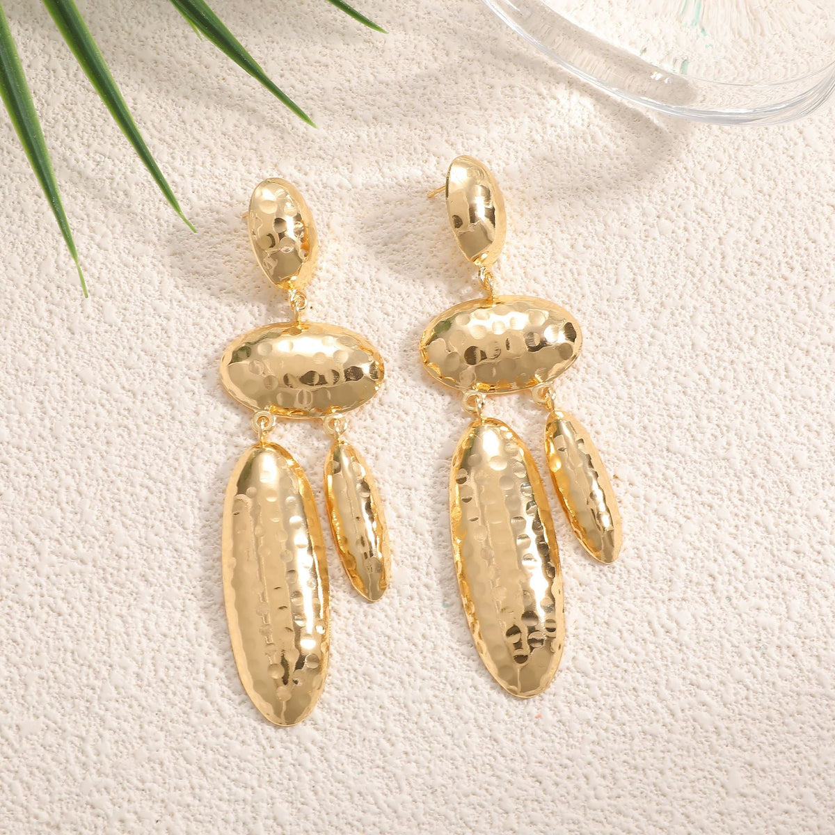Women Hanging Earrings with artistic, three-dimensional design Style and Serve
