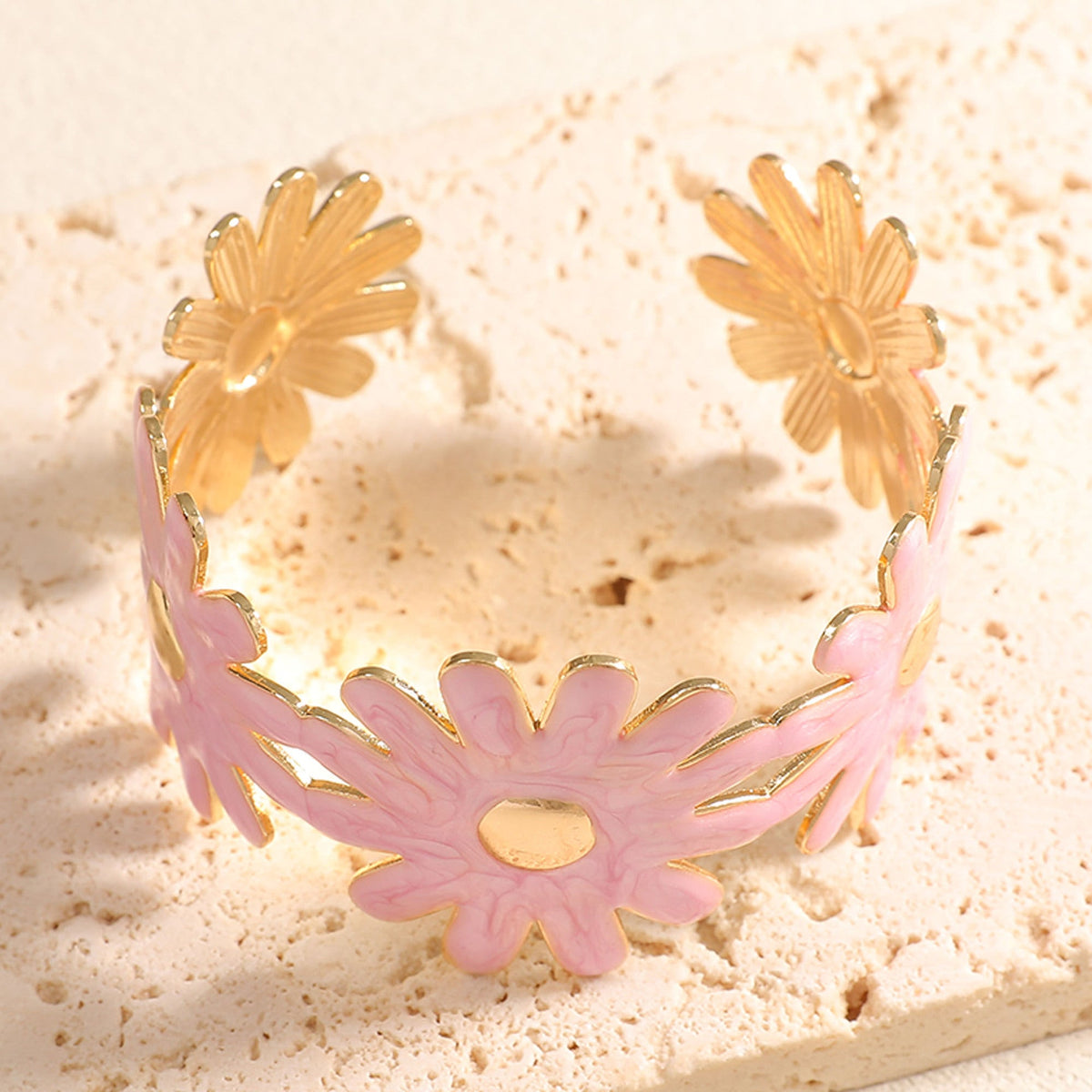 Women's bangle with floral flower pattern Style and Serve