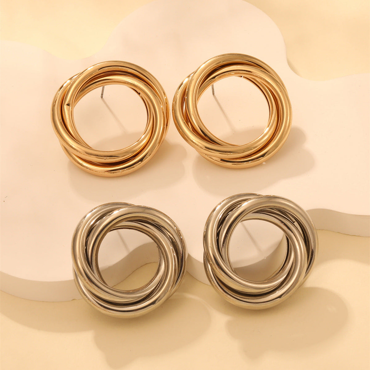 Women's Hanging Earrings with Elegant, Curved Ring Design Style and Serve